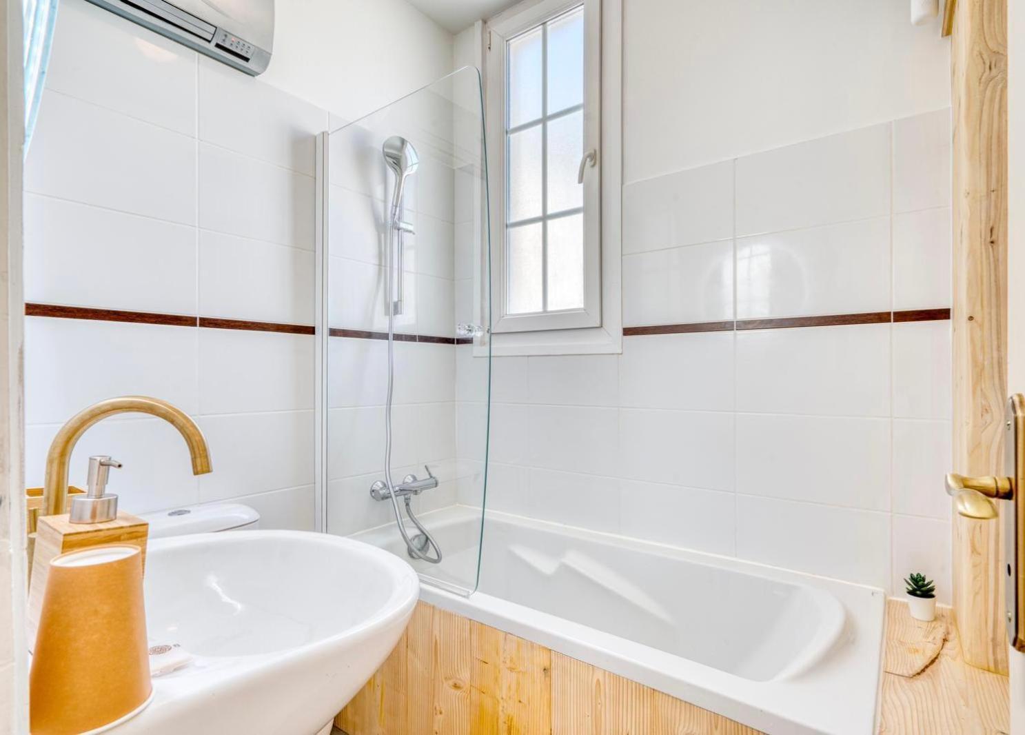 Le Petit Coin De La Rue Basse Apartman Caen Kültér fotó